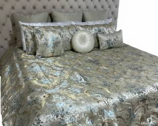 Meridian Velvet King Bed with J. Queen New York Jacqueline Damask Comforter Set third image