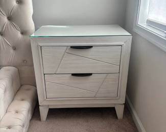 Pre-sale Item: Meridian Furniture Revel Cream King Size Bedroom Set