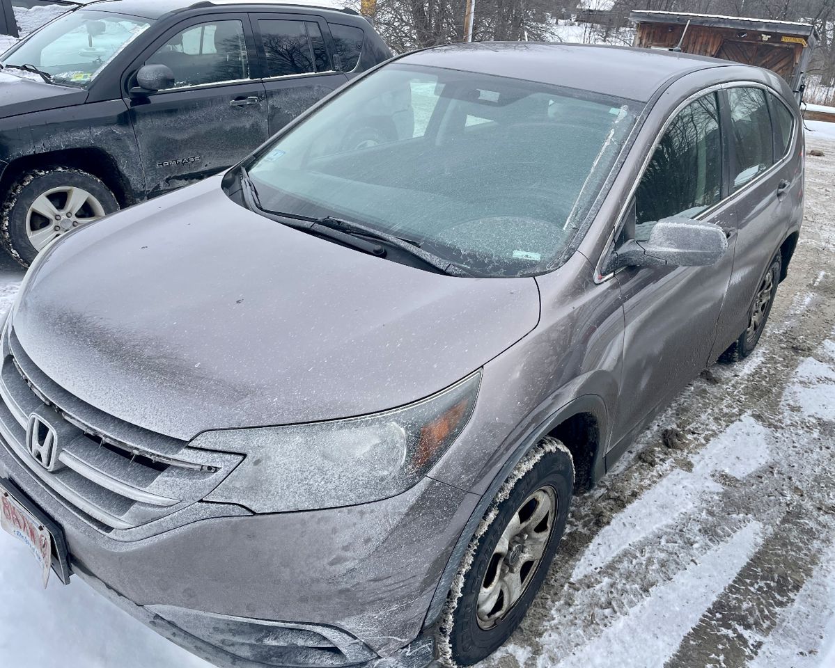 2013 Honda CR-V LX: 4 Door Wagon/Sport Utility - All Wheel Drive: Appx. 110,000 miles - low mileage!