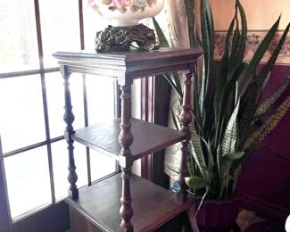 Square 3-shelf multi-use cabinet 