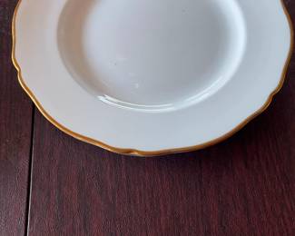 Bone China Dinner Plate with Scalloped Gold Rim Set of 3