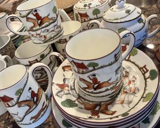 SWEETEST COFFEE/TEA SERVICE SET - HAS A GUCCI OR HERMES ART VIBE
