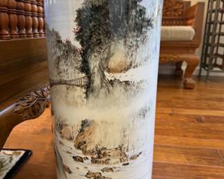 BEAUTIFUL UMBRELLA HOLDER