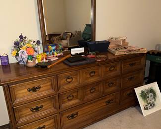 Dresser with mirror