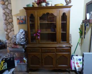 China cabinet, misc kitchenware