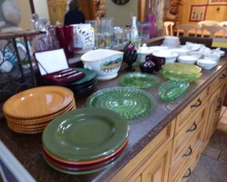 Kitchenware, vintage glassware, vintage dinnerware set