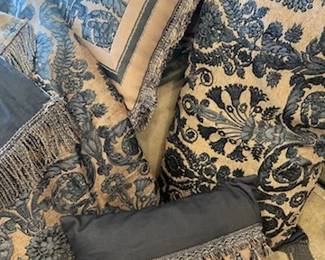 King size bedspread ensemble