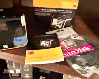 Kodak digital film scanner new in back $100