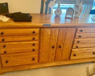 Oak triple dresser $145