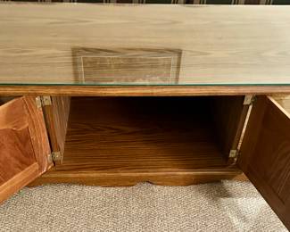 53w x 22d x 16”h 2 tier, solid wood, vtg coffee table w/ glass top & storage area with doors $75