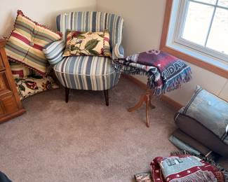 “WHATS LEFT FOR LAST DAY DEEP DISCOUNTS”