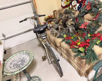 “WHATS LEFT FOR LAST DAY DEEP DISCOUNTS”