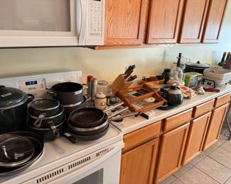 “WHATS LEFT FOR LAST DAY DEEP DISCOUNTS”