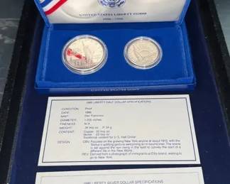 1986 US Liberty Coins Dollar  Half