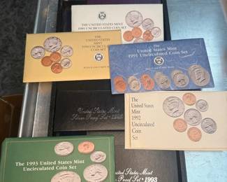 Us Mint Proof Sets And Uncirculated Coins 