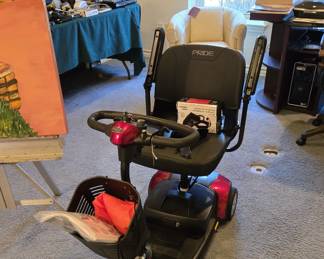 Pride Go-Go Elite Traveller 4-wheel mobility scooter