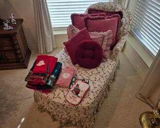 Vintage Floral Chintz Chaise Lounge Chair