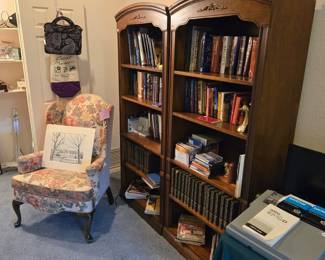 Ethan Allen Georgian Court Queen Anne style wingback armchair