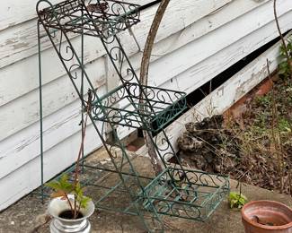 PLANT STAND