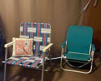 LAWN CHAIRS