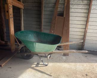 WHEELBARROW 