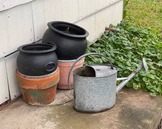 WATERING CAN, PLANTERS