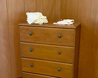 SMALL VINTAGE DRESSER, CROCHETED ITEMS