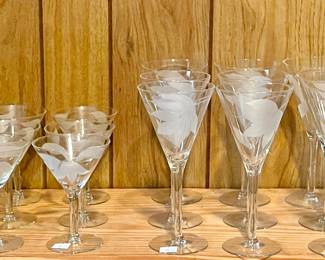 VINTAGE ART DECO WINE GLASSES