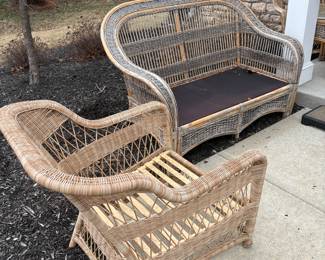 Patio set (cushions are included)