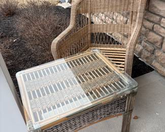Patio set ,chair cushion is included