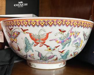 VERY FANCY Asian. painted bowl. Apraised at 600.  Firm at $299.