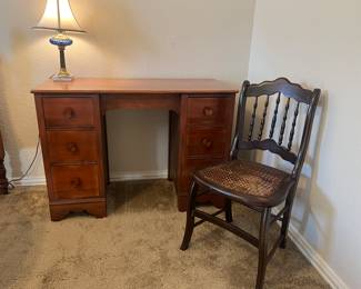 Vintage desk, and nice chair