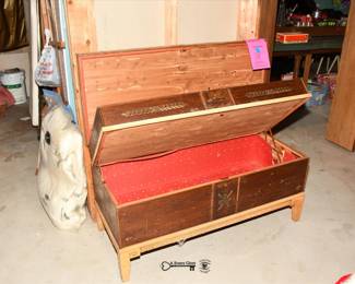 0017Some Highlights Frankfort Estate Sale