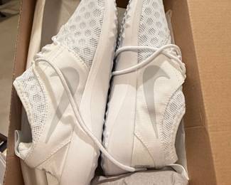 Nike Juvenate Womens Sneakers