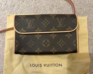 Louis Vuitton Pochette Florentine Monogram Canvas Belt Bag