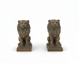 Glitzhome Bronze Finish Lion Statues third image