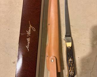 Schrade Uncle Henry UH Steelhead Fillet Knife with Stag Handle and Sheath