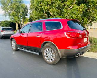 BUICK ENCLAVE - 2012 -  96,481 miles - Excellent Condition - No Accidents - $9,200 - VIN#  5GAKRCED3CJ302894