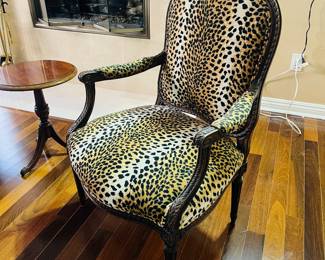 Custom Made Leopard Chair Sets 