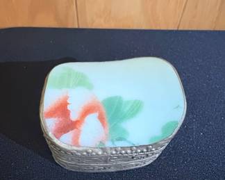Vintage Chinese Porcelain Shard Silver Plated Trinket Box