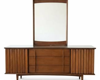 United Furniture Corporation MidCentury Modern Drawer Lowboy Dresser with Mirror