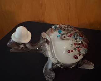 Murano Glass Turtle Figurine with Hat second image