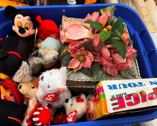 Plusch Toys and Spice Girls