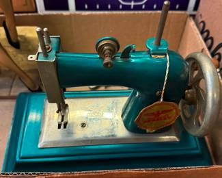 Vintage Toy Sewing Machine