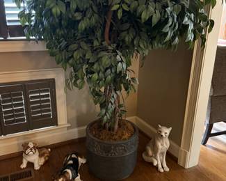 Ceramic dog lying on the ground is not available. 