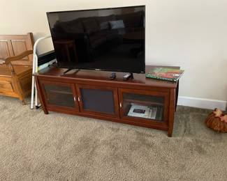 tv stand & flat screen