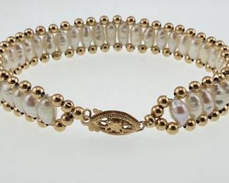 14kt pearl and gold bead bracelet