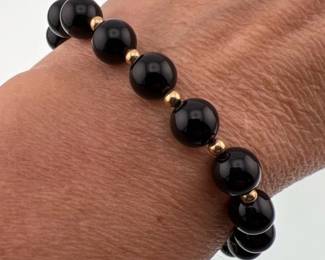 14kt polished black onyx and gold beaded bracelet