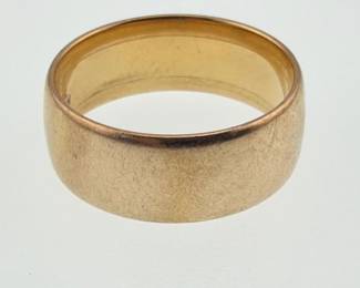 Men’s 750 yellow gold wide band