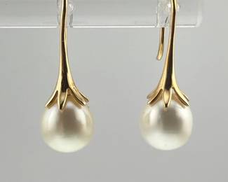14kt pearl drop earrings